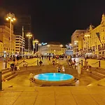 City Center Apartment - Unbeatable Location